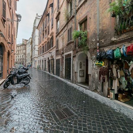 شقة Sleep In The Clouds Near Piazza Navona روما المظهر الخارجي الصورة